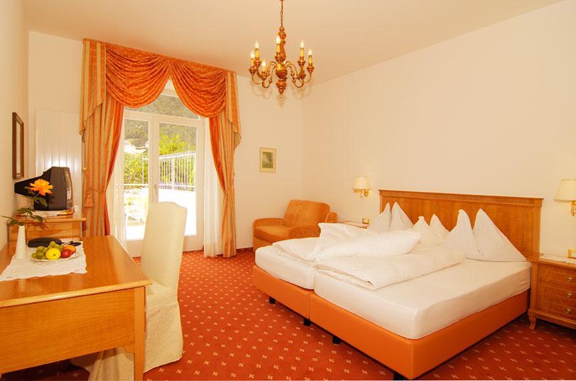 Villa Maria Tirolo Esterno foto